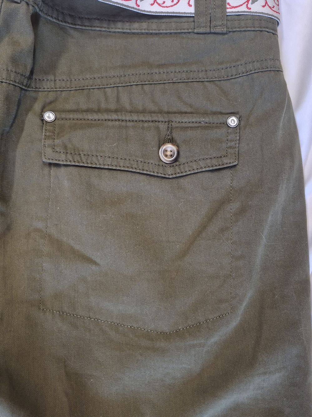 Ladies Cabela's Olive Green Casual Pants - Picture 5 of 6